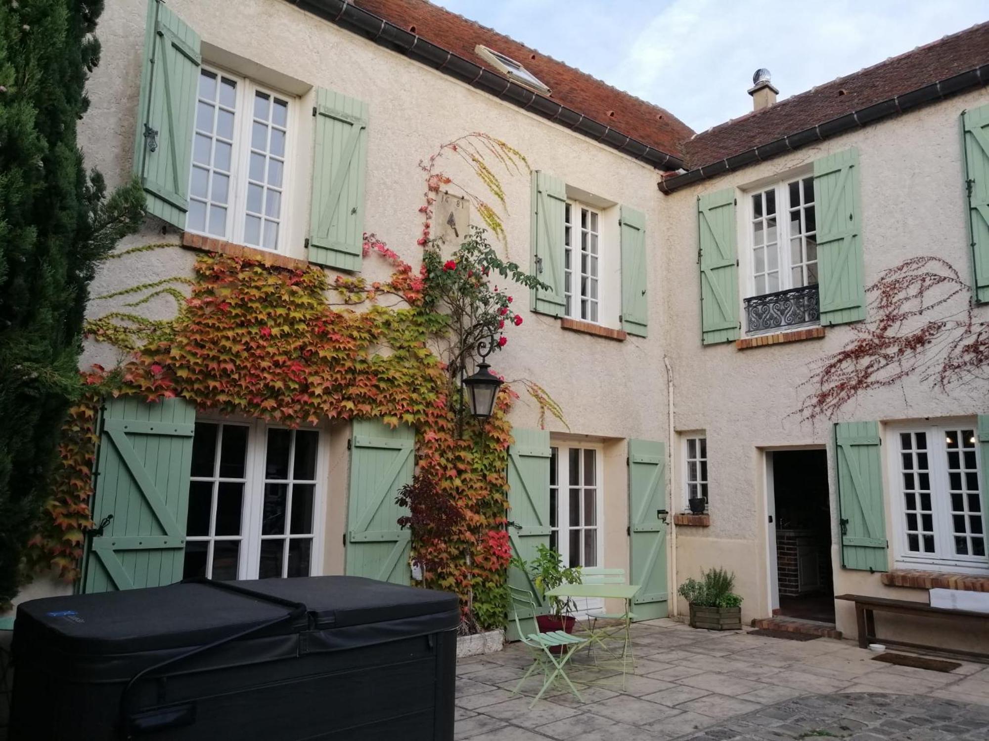 Maison D'Hotes La Source Magny-les-Hameaux Exteriör bild